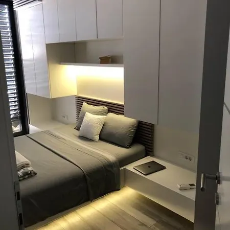 Kanna - Penthouse - Free Parking * 사라예보